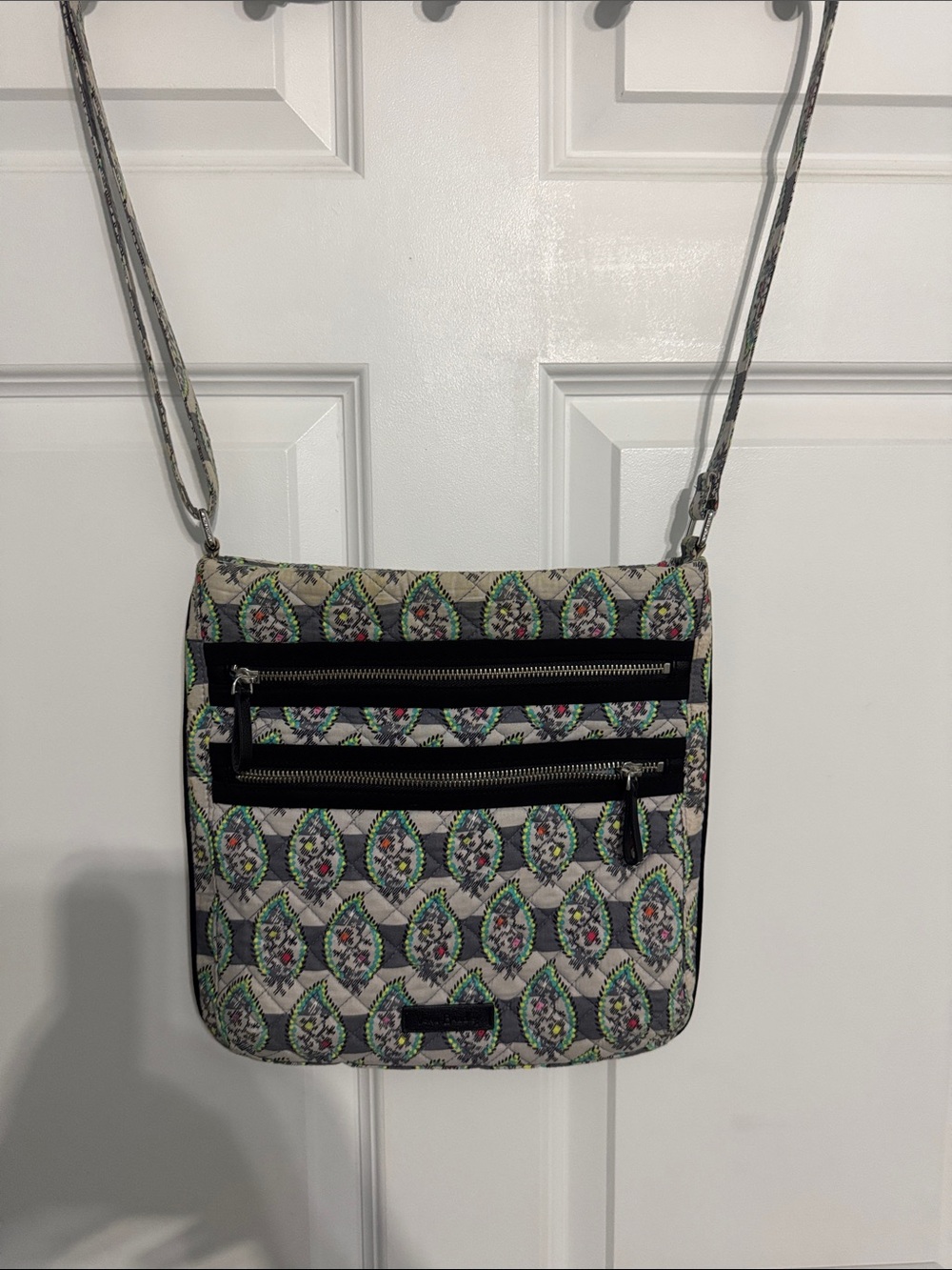 Vera Bradley Quilted triple zip hipster Crossbody Bag in Multicolor Leaf Print